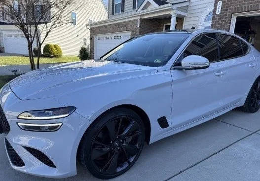 2022 Genesis G70 3.3T RWD photo