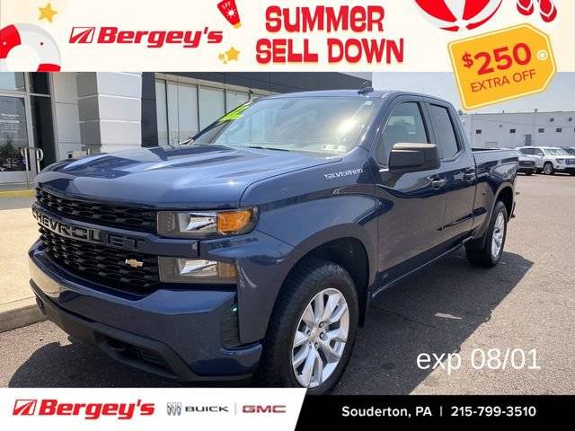 2022 Chevrolet Silverado 1500 Custom 4WD photo