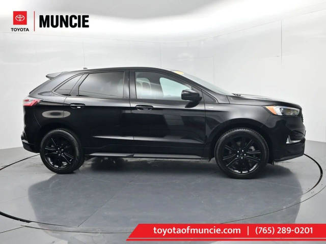 2022 Ford Edge ST-Line AWD photo