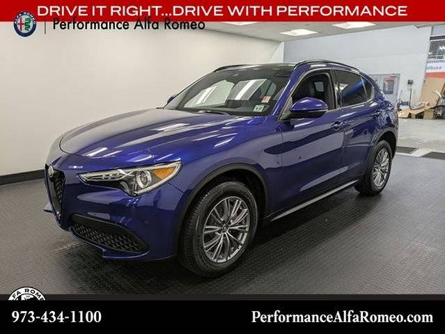 2022 Alfa Romeo Stelvio Sprint AWD photo