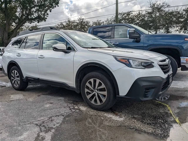 2022 Subaru Outback Premium AWD photo