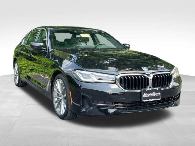 2022 BMW 5 Series 530i xDrive AWD photo