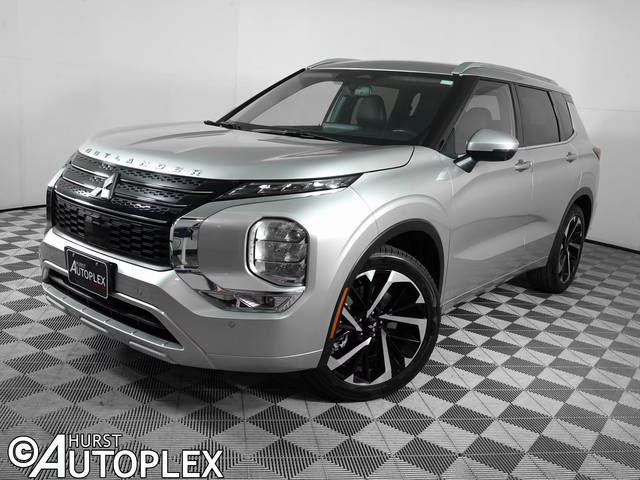 2022 Mitsubishi Outlander SEL Special Edition FWD photo