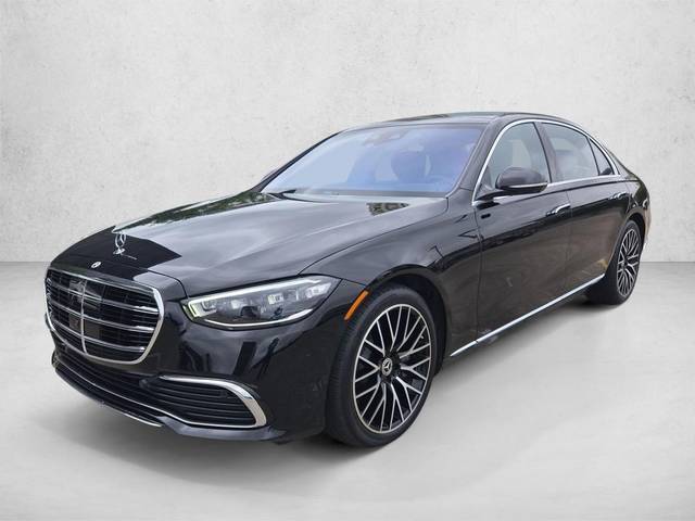 2022 Mercedes-Benz S-Class S 500 AWD photo