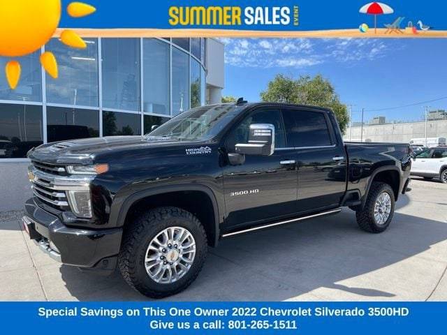 2022 Chevrolet Silverado 3500HD High Country 4WD photo