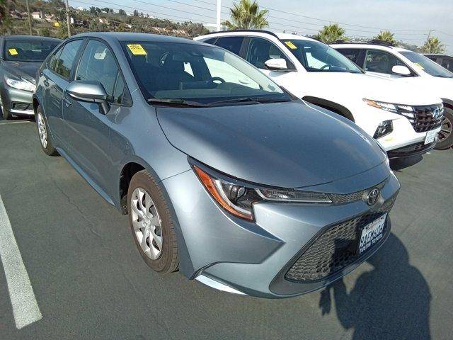 2022 Toyota Corolla LE FWD photo