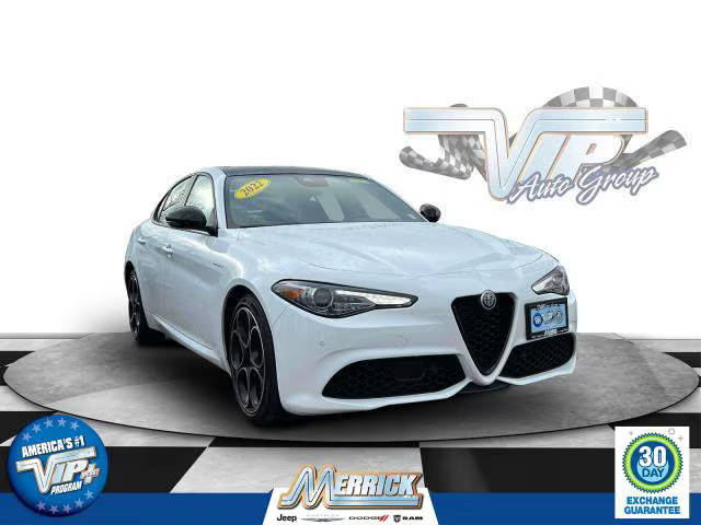 2022 Alfa Romeo Giulia Veloce AWD photo