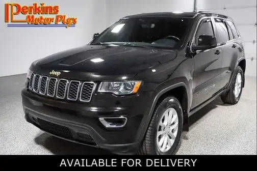 2022 Jeep Grand Cherokee Laredo X RWD photo