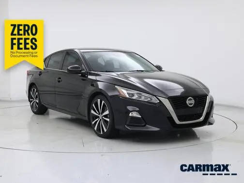 2022 Nissan Altima 2.5 SR FWD photo
