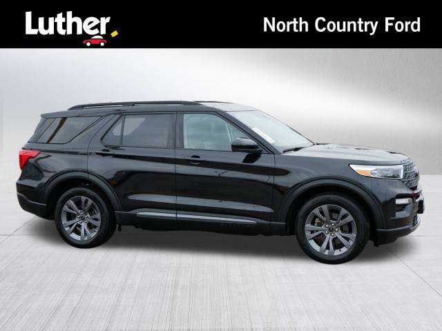 2022 Ford Explorer XLT 4WD photo