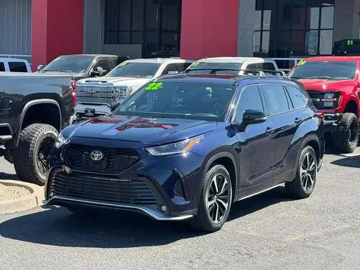 2022 Toyota Highlander XSE FWD photo