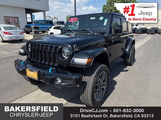 2022 Jeep Wrangler Unlimited 4xe Unlimited Sahara High Altitude 4WD photo