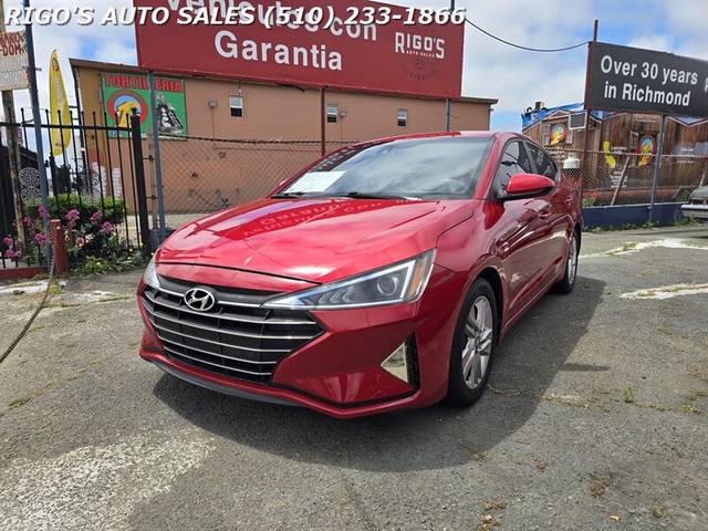 2020 Hyundai Elantra SEL FWD photo