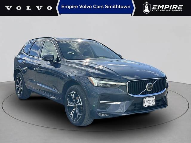 2022 Volvo XC60 Momentum AWD photo