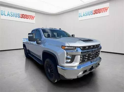 2022 Chevrolet Silverado 2500HD LT 4WD photo