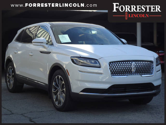 2022 Lincoln Nautilus Reserve AWD photo