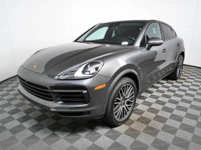 2022 Porsche Cayenne Coupe  AWD photo