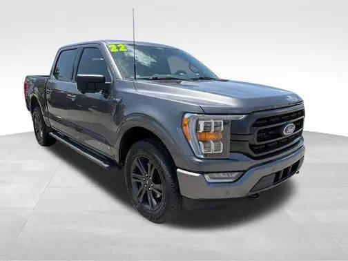 2022 Ford F-150 XLT 4WD photo
