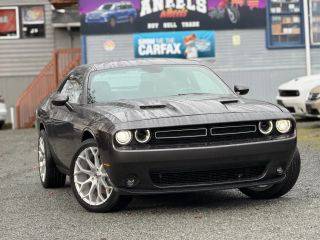 2022 Dodge Challenger SXT AWD photo