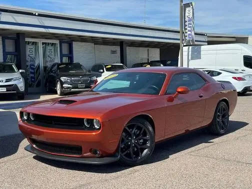 2022 Dodge Challenger GT RWD photo