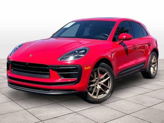 2022 Porsche Macan S AWD photo