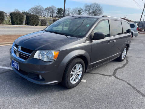 2019 Dodge Grand Caravan SXT FWD photo