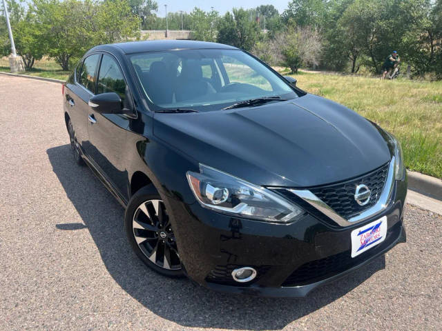 2019 Nissan Sentra SR FWD photo