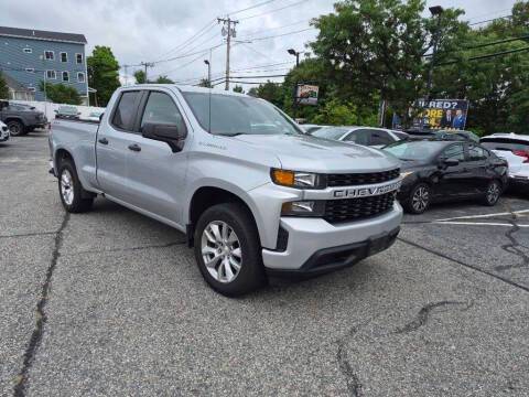 2022 Chevrolet Silverado 1500 Custom 4WD photo