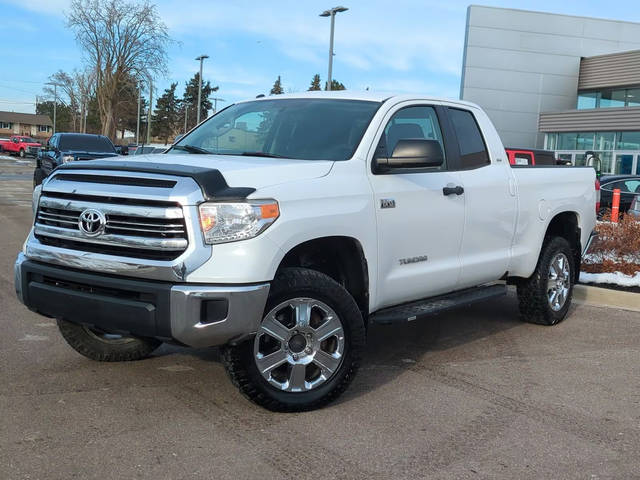 2016 Toyota Tundra SR5 4WD photo