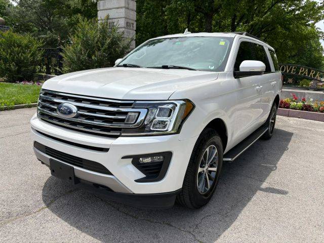 2018 Ford Expedition XLT 4WD photo