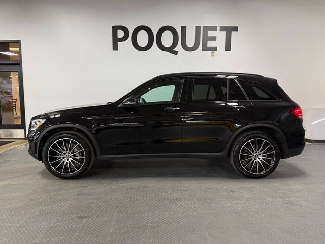 2022 Mercedes-Benz GLC-Class GLC 300 AWD photo