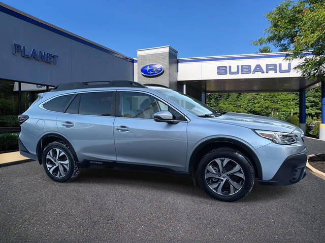 2022 Subaru Outback Limited XT AWD photo