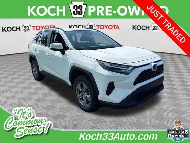 2022 Toyota RAV4 Hybrid XLE AWD photo
