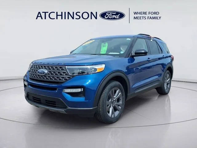 2022 Ford Explorer XLT 4WD photo