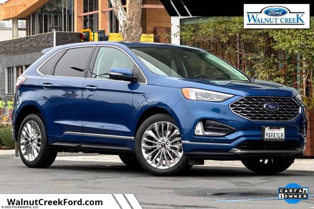 2022 Ford Edge Titanium AWD photo