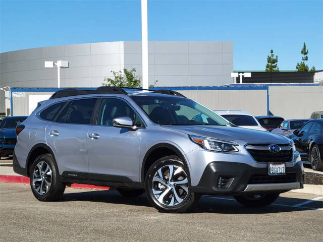 2022 Subaru Outback Limited AWD photo