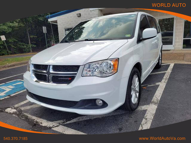 2020 Dodge Grand Caravan SXT FWD photo