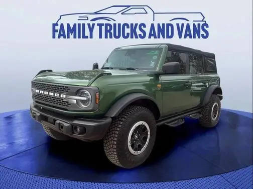 2022 Ford Bronco 4 Door Badlands 4WD photo