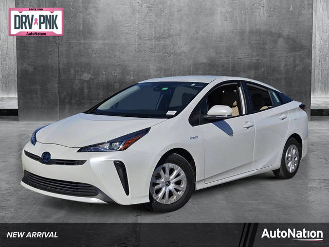 2022 Toyota Prius LE FWD photo