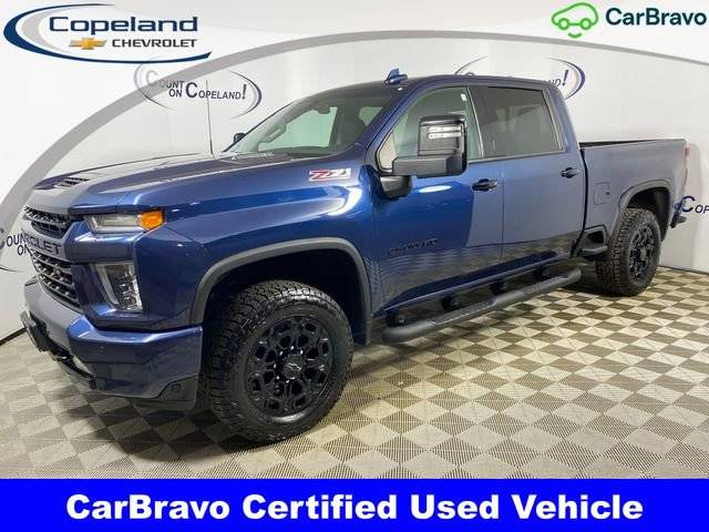 2022 Chevrolet Silverado 2500HD LTZ 4WD photo