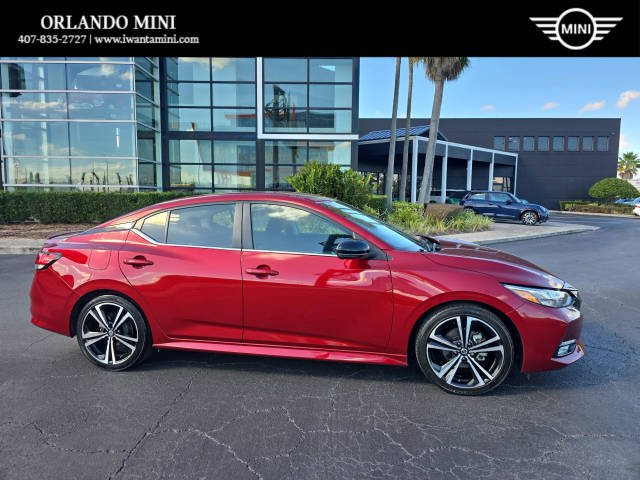 2022 Nissan Sentra SR FWD photo