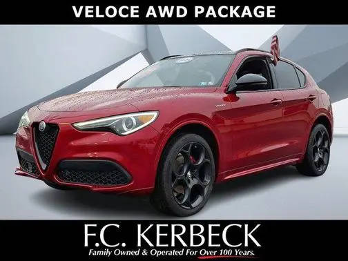 2022 Alfa Romeo Stelvio Veloce AWD photo