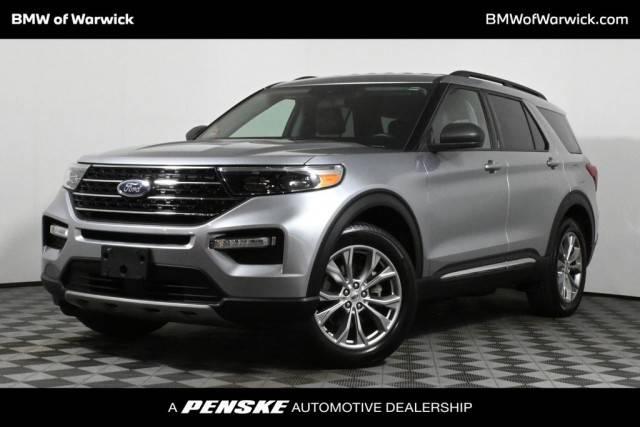 2022 Ford Explorer XLT 4WD photo