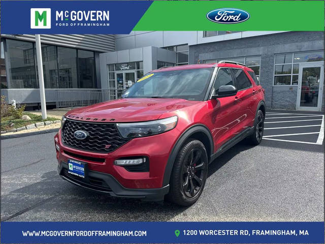 2022 Ford Explorer ST 4WD photo