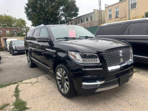 2021 Lincoln Navigator L Reserve 4WD photo
