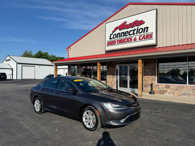 2015 Chrysler 200 Limited FWD photo