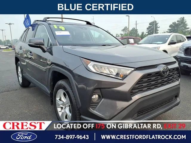 2019 Toyota RAV4 XLE AWD photo