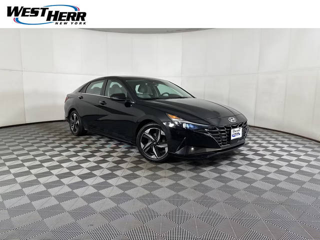 2022 Hyundai Elantra Limited FWD photo