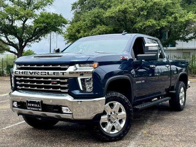 2022 Chevrolet Silverado 2500HD LTZ 4WD photo