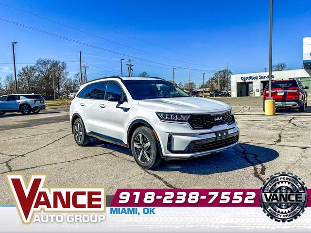 2022 Kia Sorento S FWD photo